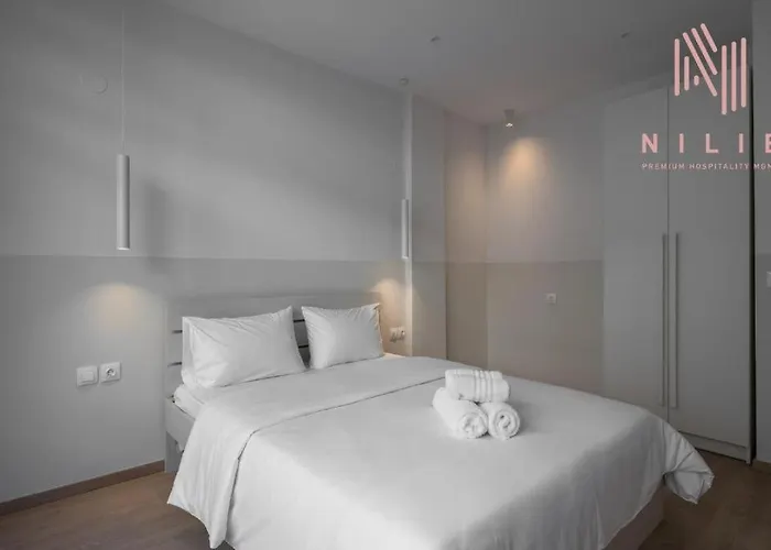 V1, Nilie Hospitality Mgmt *